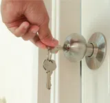 Covington KY Locksmith Store Covington, KY 859-415-4304 - 14-Unlock-Door